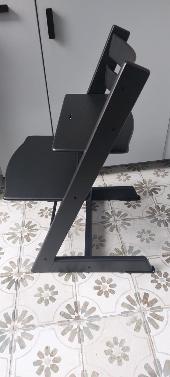 Stokke Tripp Trapp stoel - Mat zwart (nieuw model)