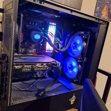 🎮 Zelfgemaakte Game PC te koop