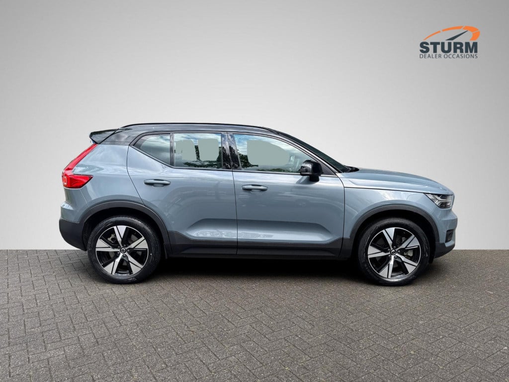 Volvo XC40 recharge p8 awd r-design 408pk | trekhaak uitklapbaar | navigati
