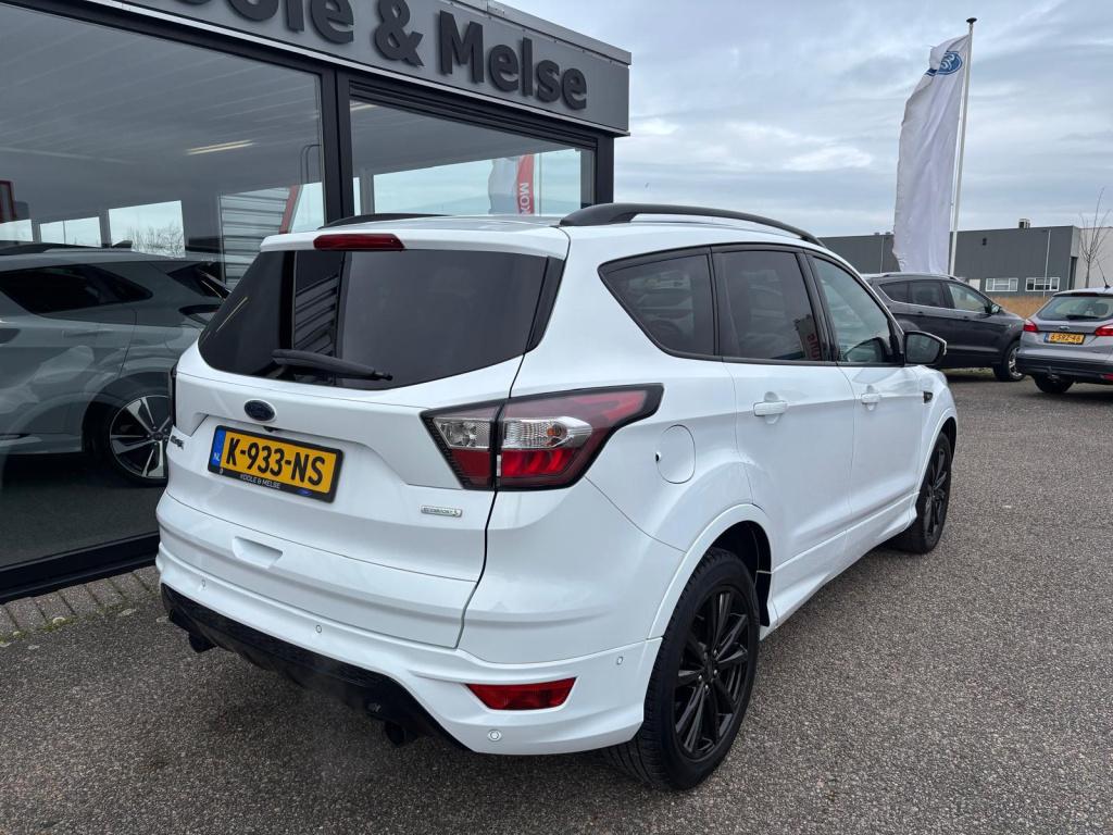 Ford Kuga 1.5 ecoboost 150pk 2wd st line