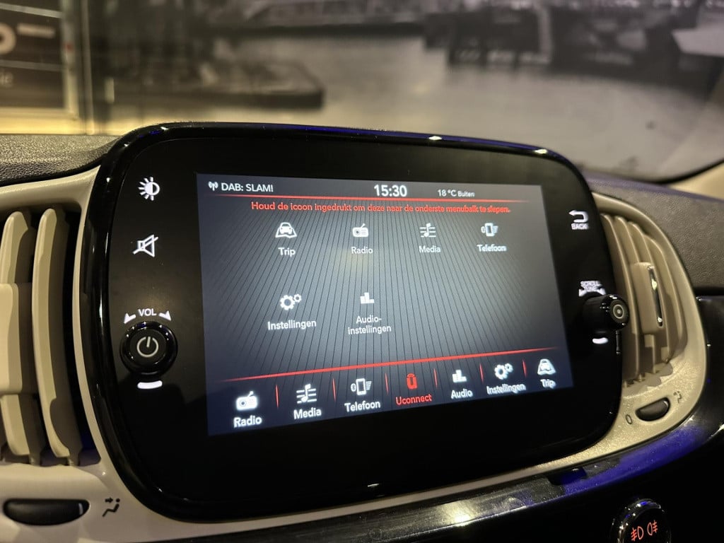 Fiat 500 1.0 hybrid dolcevita 1.0 hybrid *panoramadak*applecarplay*clima*