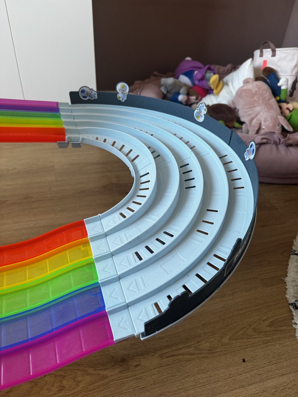 Hot wheels Mario kart regenboogbaan