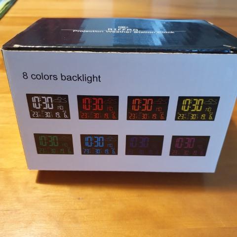 Wekker digitaal met plafond projectie