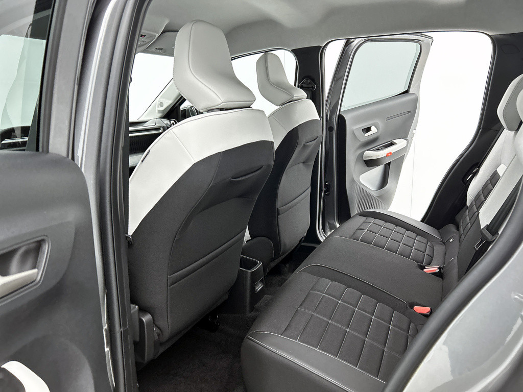 Citroen C3 turbo 100pk max | rijklaar | achteruitrijcamera | comfort seats 