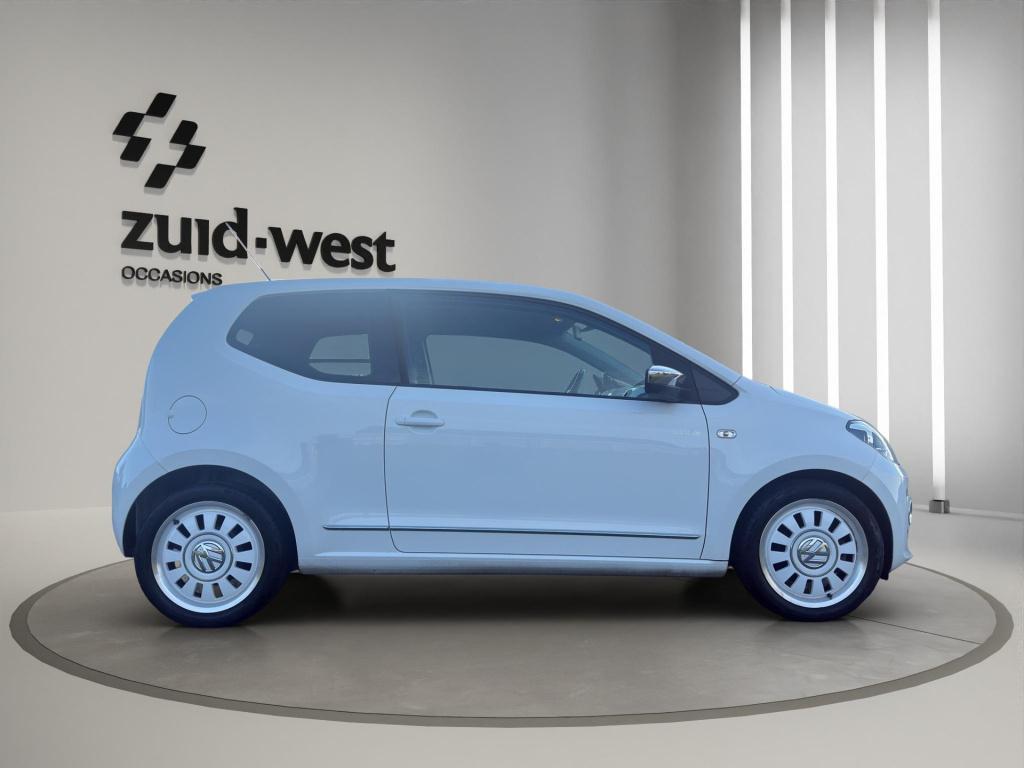 Volkswagen UP! 1.0 high up! bluemotion airco lm velgen navi