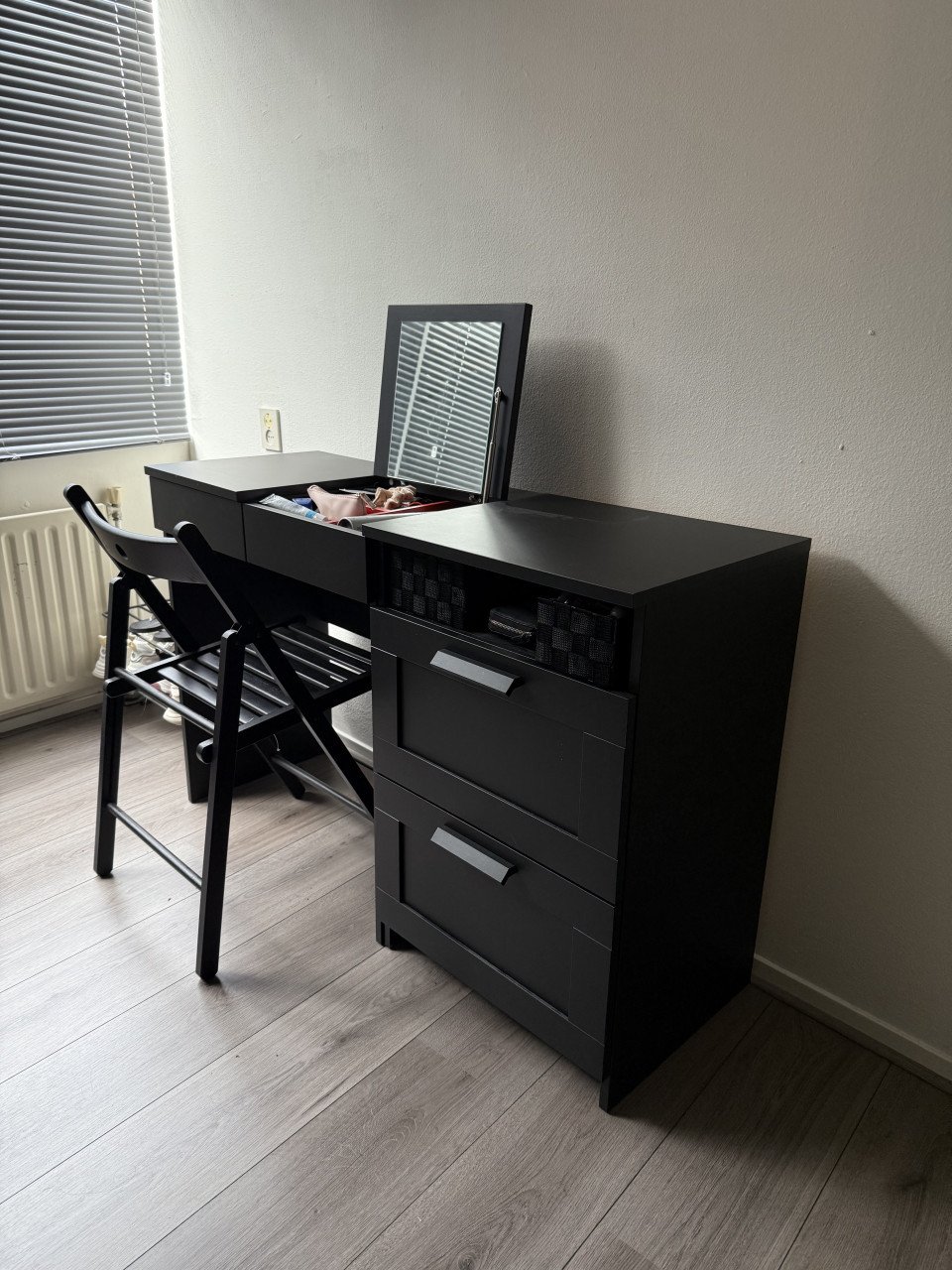 Kaptafel + 3 ladekast