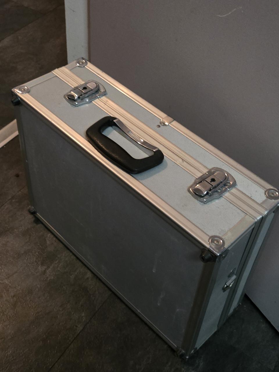 Aluminium gereedschapskist. L46xB34xD17 cm