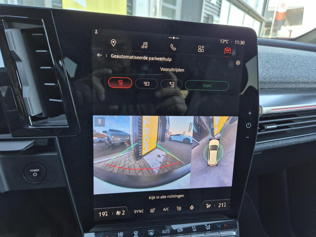 Renault Megane E-tech ev60 optimum charge techno 360° camera, blind spot de