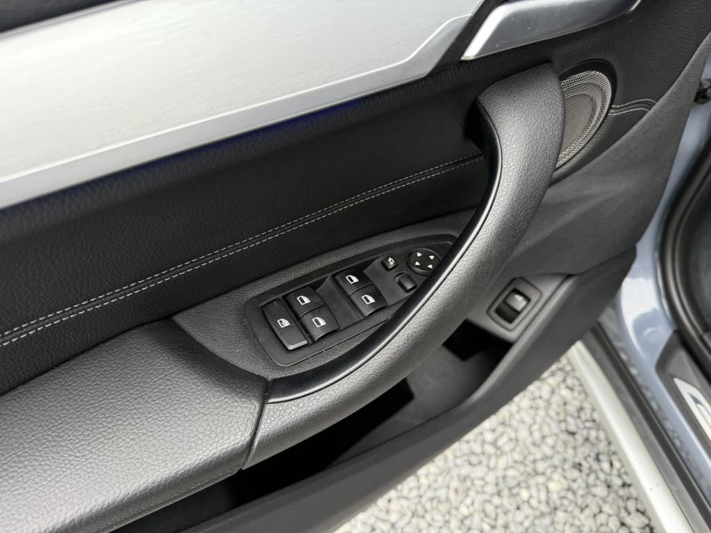 BMW X1 s-drive20i 192pk automaat high executive panoramadak