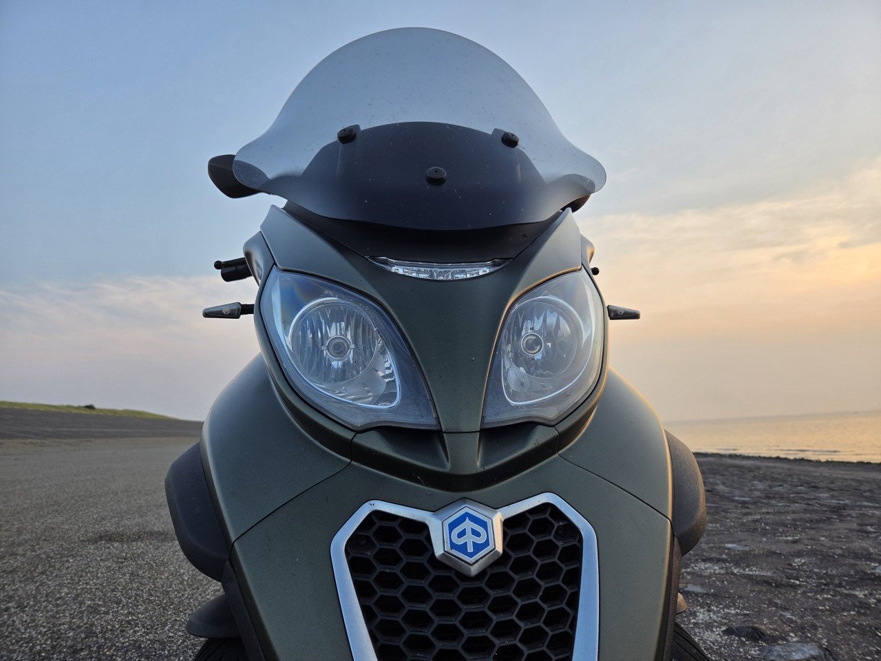 Piaggio MP3 500LT Ie Sport met topkoffer in kleur!