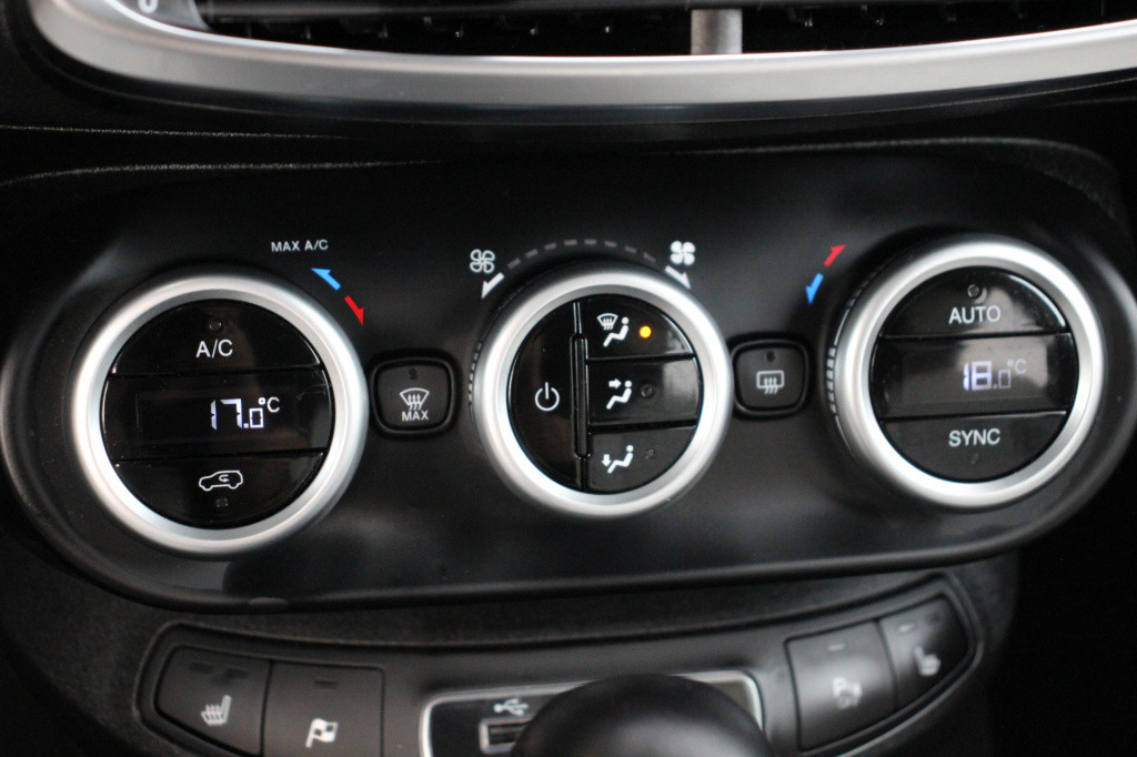 Fiat 500x 1.3 firefly turbo 150 yacht club capri | leder | stoelverwarming 