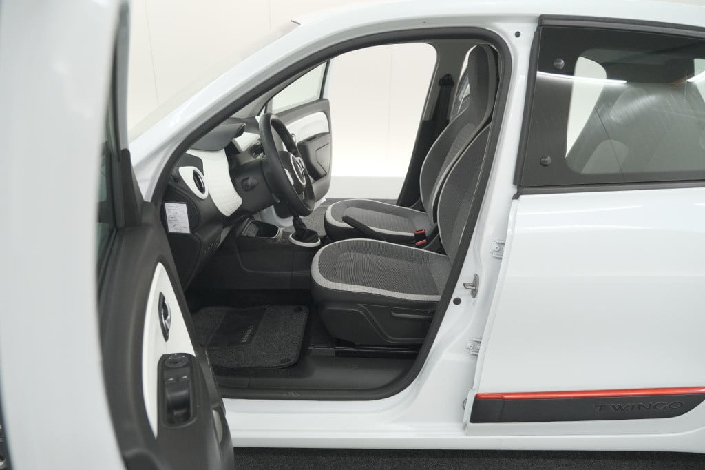 Renault Twingo 1.0 sce collection | cruise control |  airco | bluetooth rad