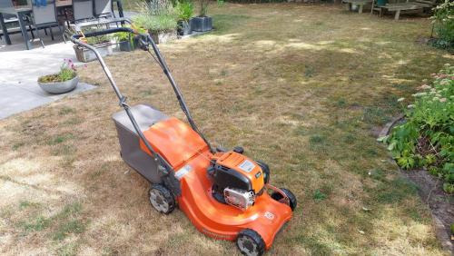 HUSQVARNA grasmaaier  LC 347V     i.z.g.st.