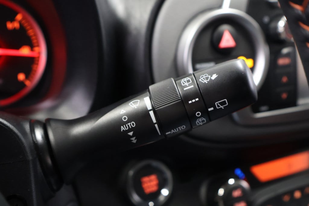 Toyota Yaris 1.3 vvt-i dynamic
