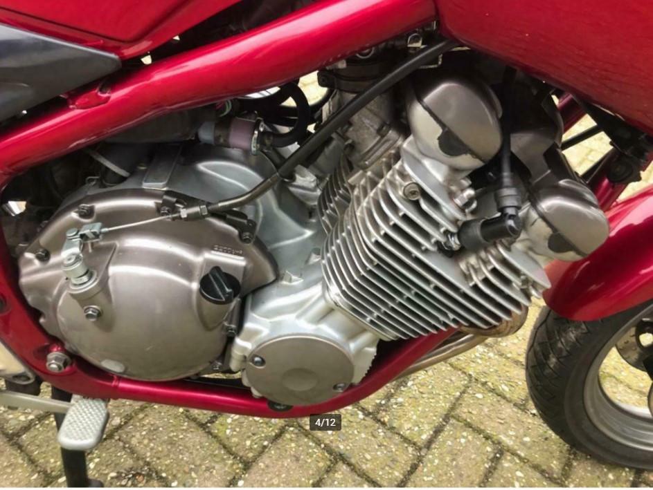 Yamaha XJ600 Diversion, 41600 km. 1999 in zeer goede staat