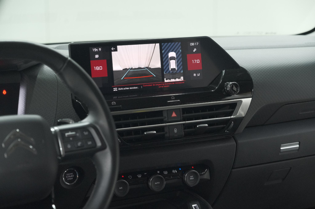 Citroen C4 puretech 130 eat8 shine | camera | head-up display | parkeersens