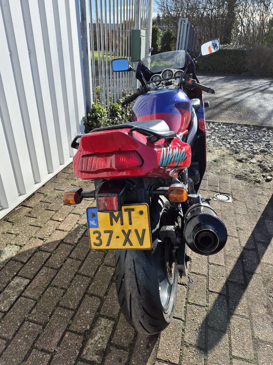 Kawasaki Ninja ZX6-R