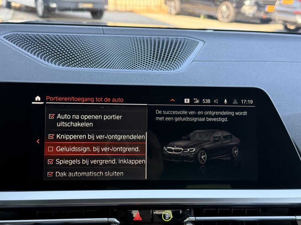 BMW 3-serie 330e m-sport | 360 | pano | leder | acc | stoelverwarming | app
