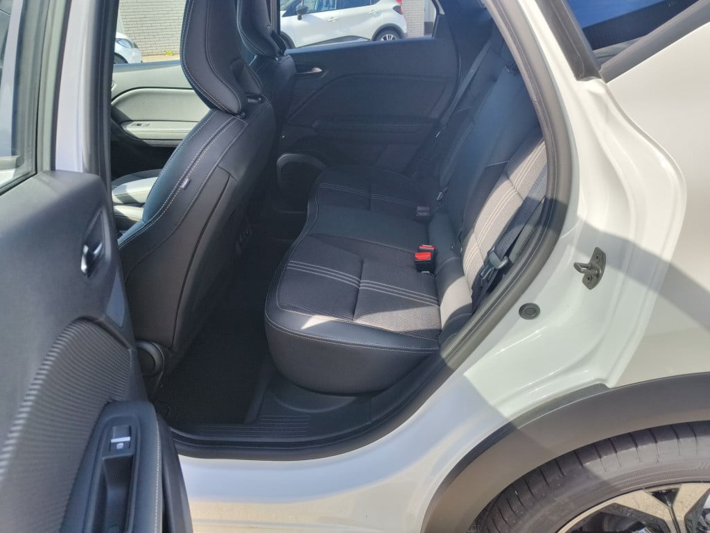 Renault Captur 1.6 e-tech hybrid 145 e-tech engineered