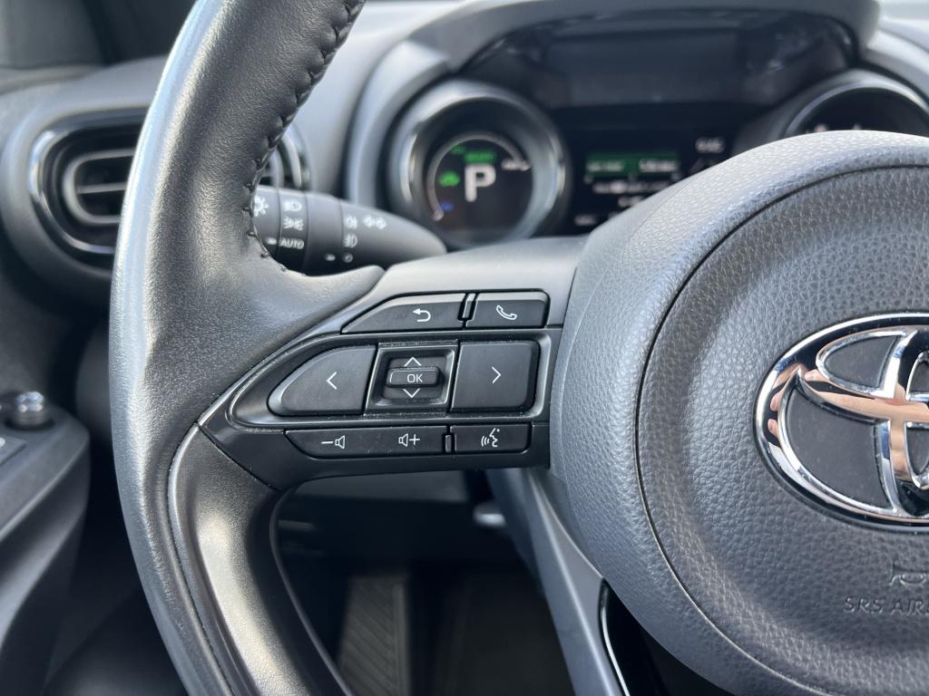 Toyota Yaris 1.5 hyb. launch ed. | stuurverwarming | stoelverwamring | dode