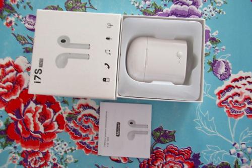 Draadloze oortjes  5 euro