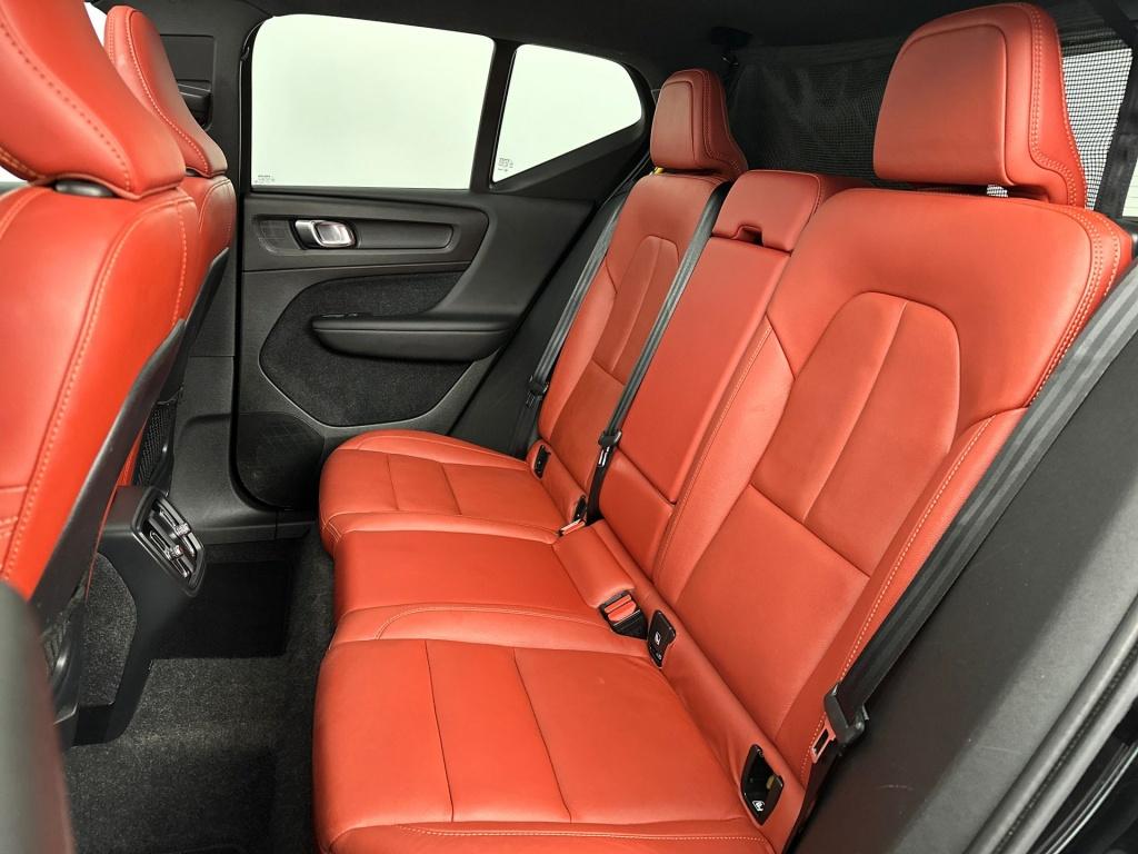 Volvo XC40 t5 248pk awd intro ed| pano| 360camera| adap.cruise| leder