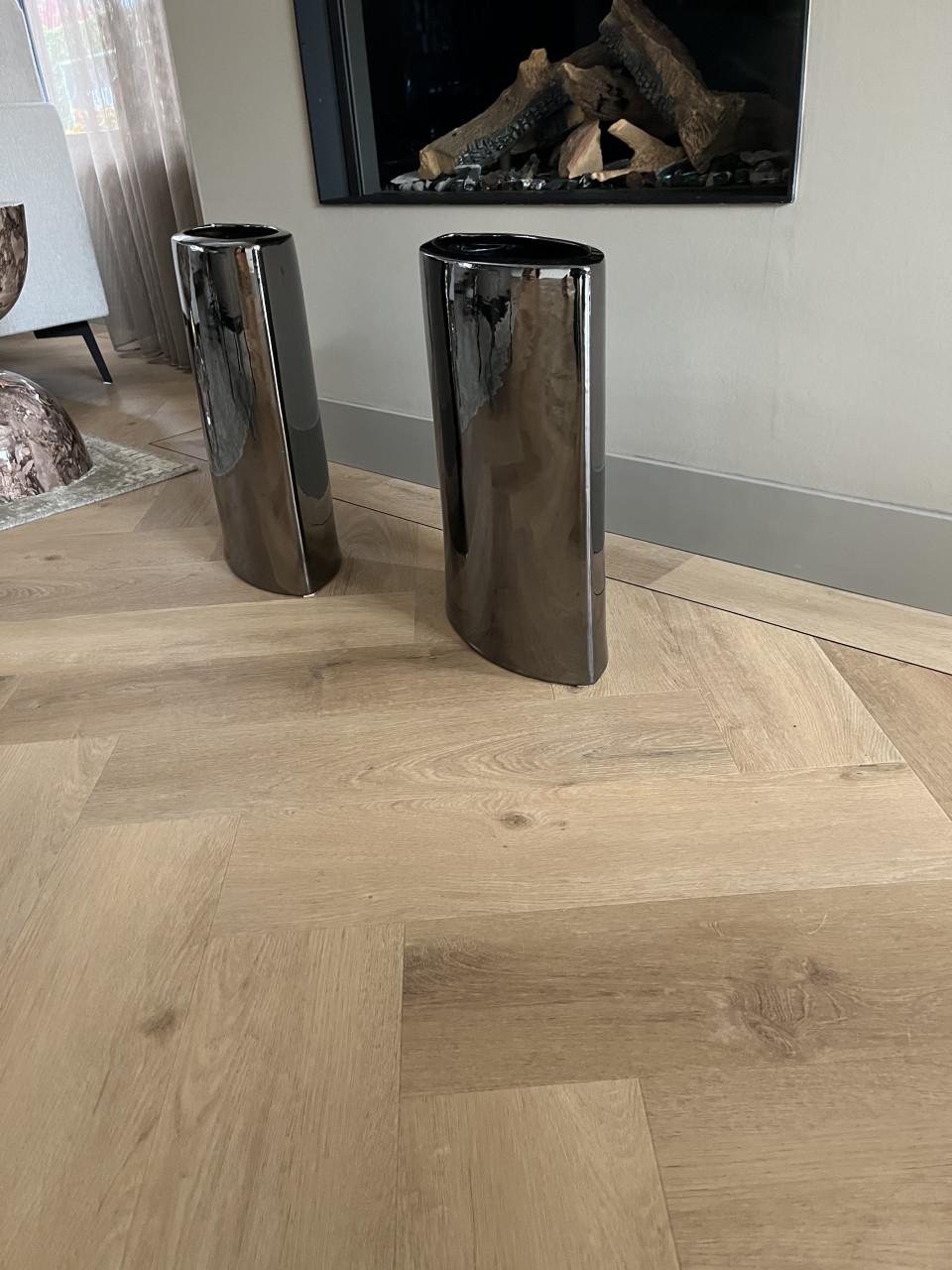 Bloempotten Grote design potten glanzend brons