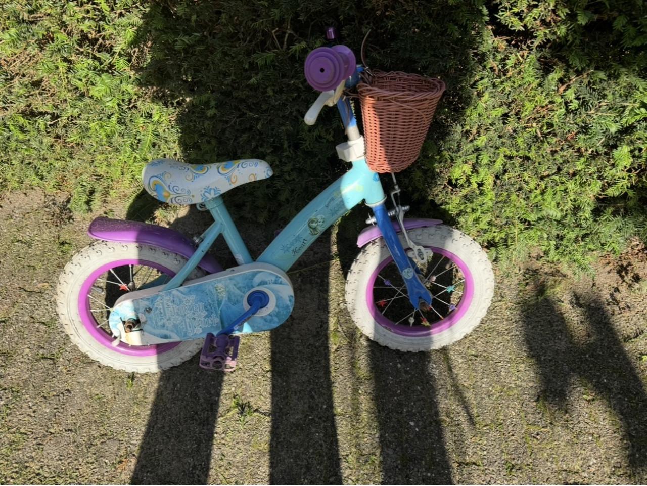 Frozen meisjesfiets 12 inch