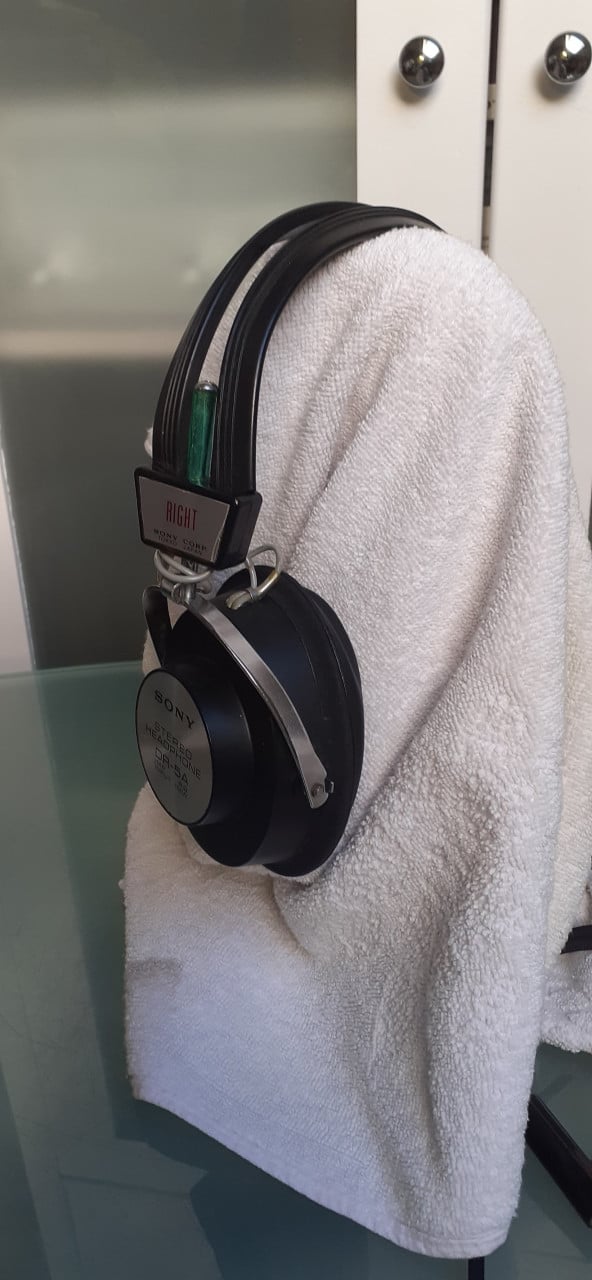 Sony stereo vintage headphone type DR-5A