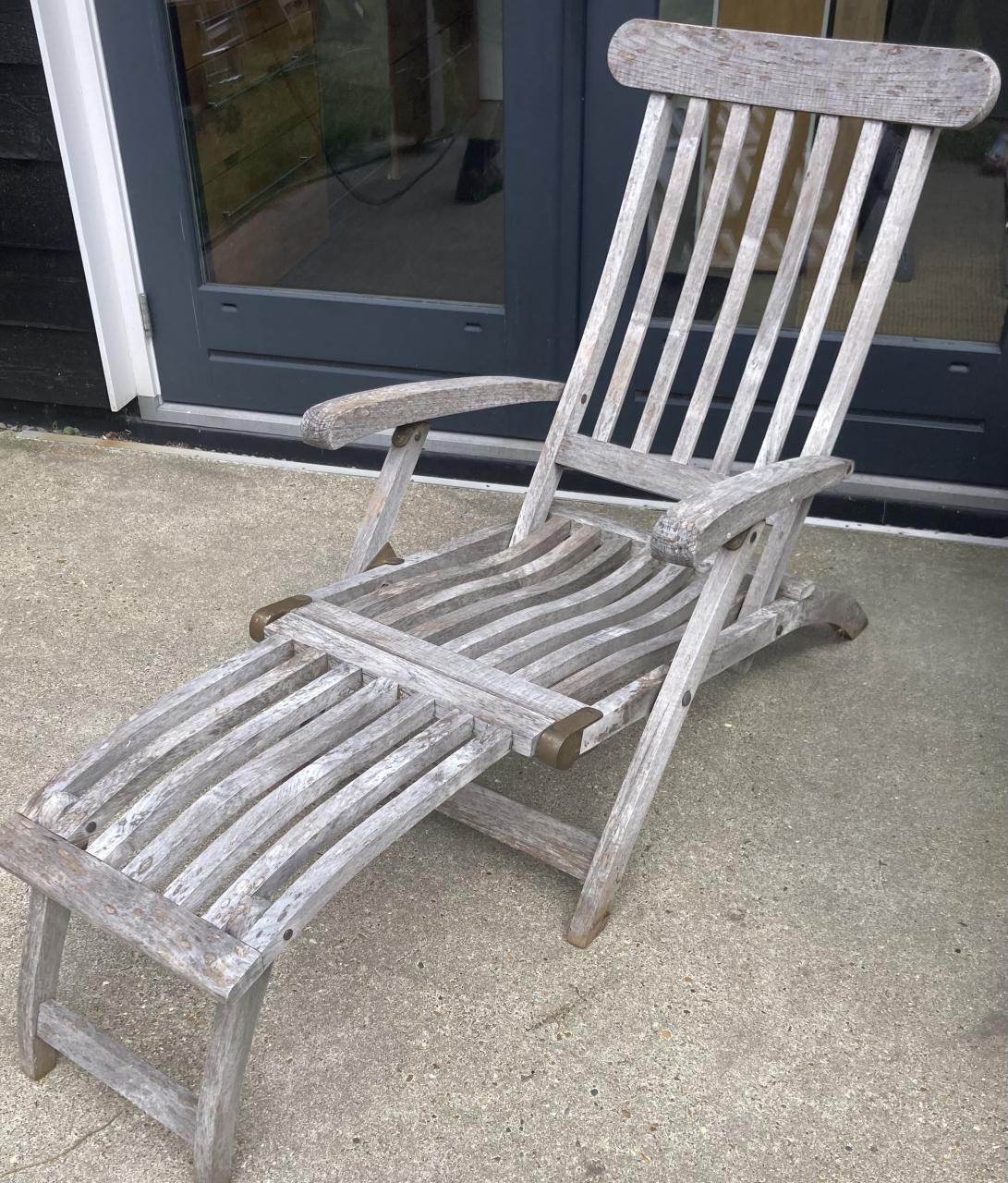 Deckchair (2 stuks beschikbaar)