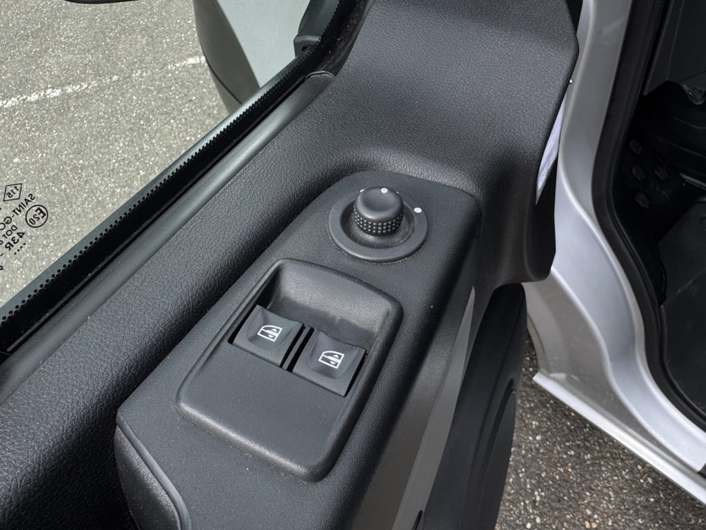 Nissan Nv300 1.6 dci 120 l2h1 acenta 3-persoons | trekhaak | laadruimte pak