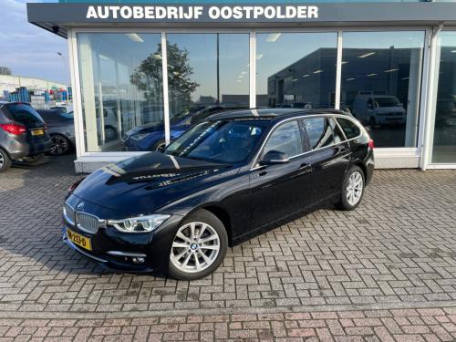 BMW 3-serie touring 318i luxury edition