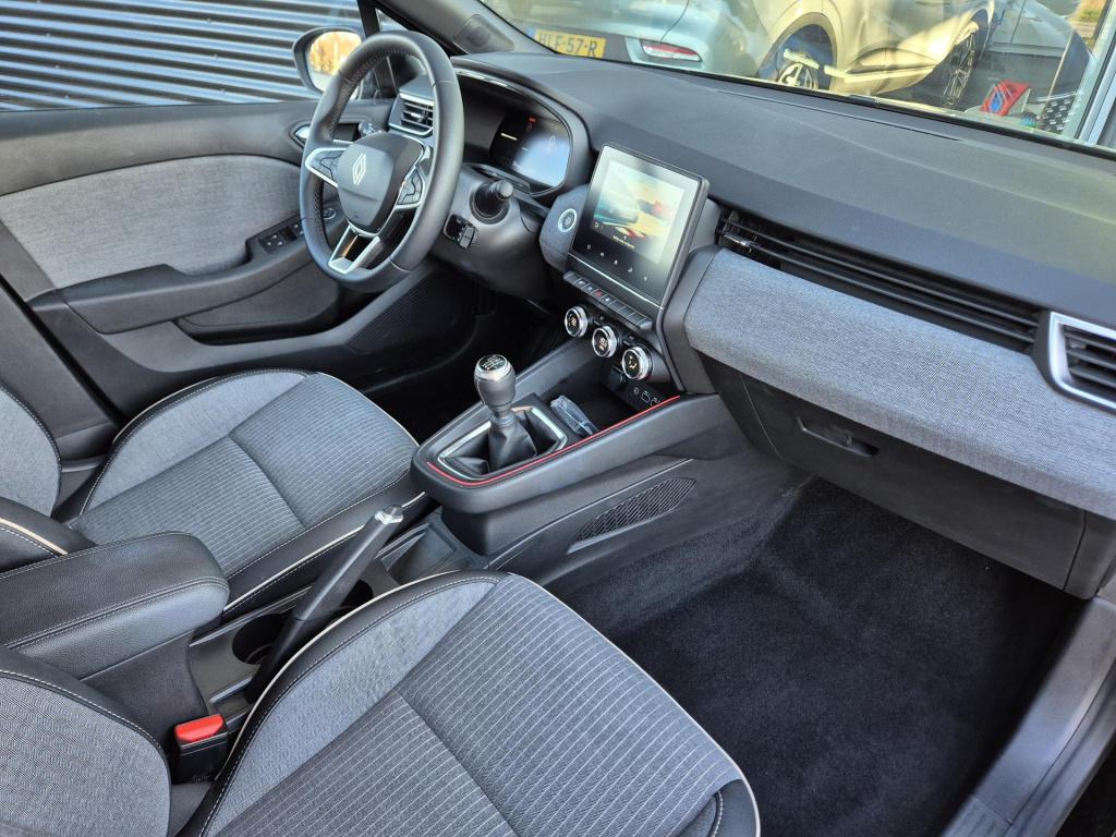 Renault Clio 1.0 tce 90 gpf techno camera, navigatie, apple/android auto