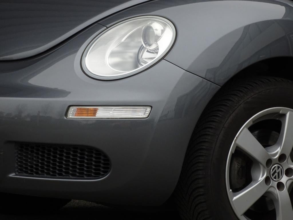 Volkswagen New Beetle cabriolet 1.6highline
