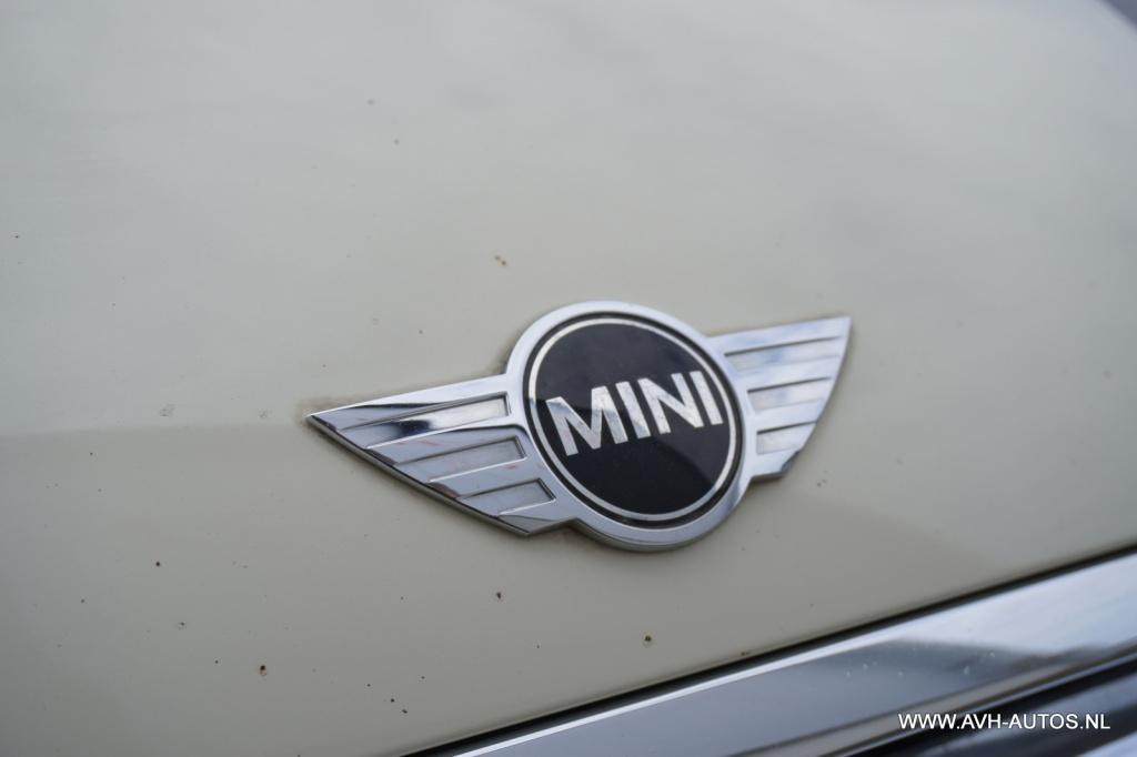 Mini 3-deurs 1.6 cooper chili, panoramadak!