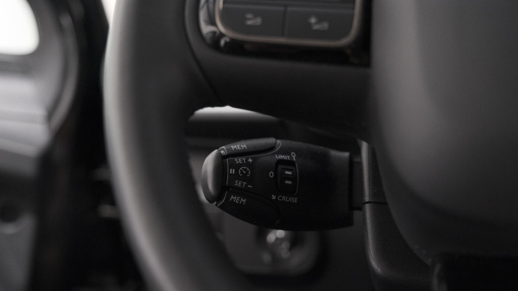 Citroen C3 puretech 82 feel edition | apple carplay | parkeersensoren | nav