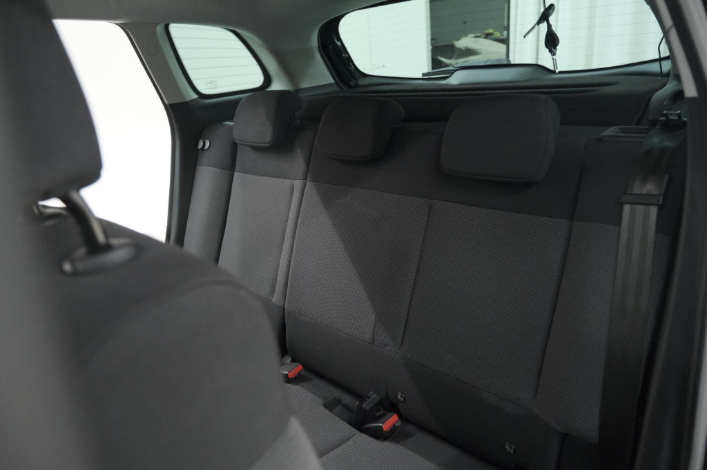 Citroen C3 Aircross puretech 130 eat6 max | camera | navigatie | apple carp