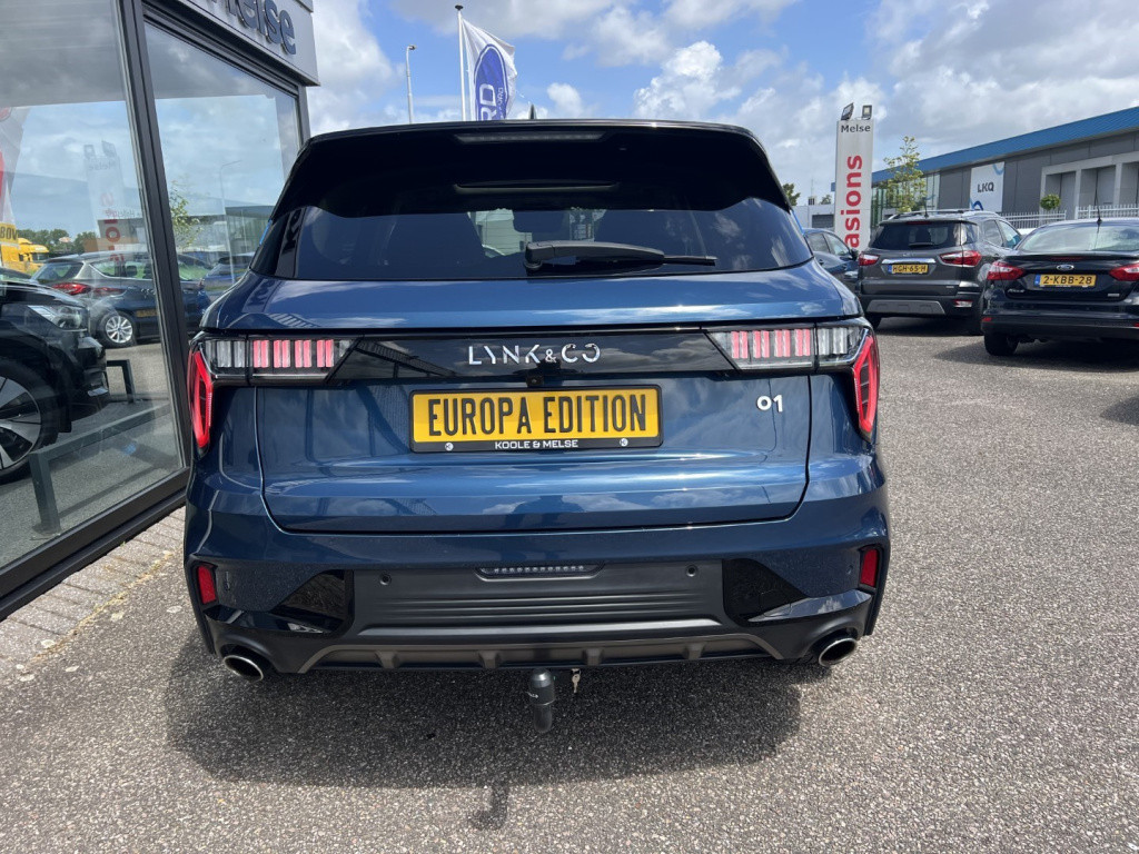 Lynk & Co 01 1.5 261pk plug in hybrid , trekhaak , pano dak , 360gr camera