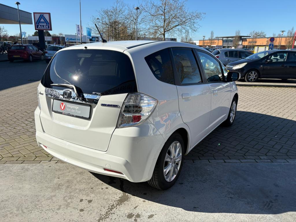 Honda Jazz 1.4 hybrid business mode +
