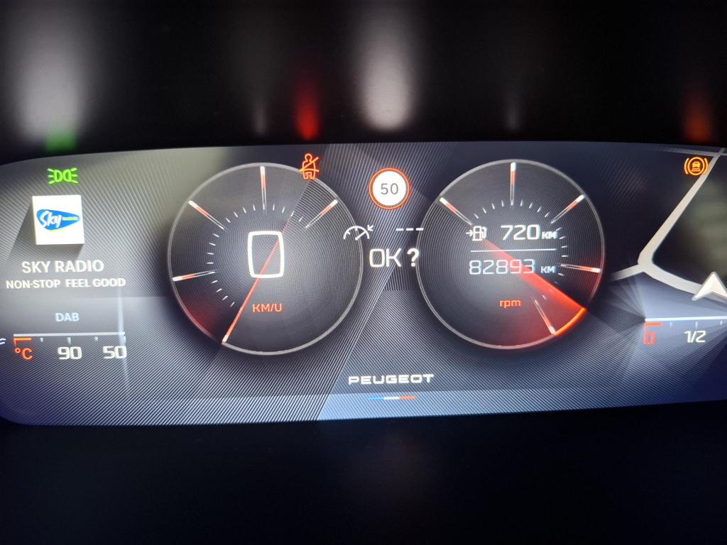Peugeot 308 110 active pack business nav/clima/lmv