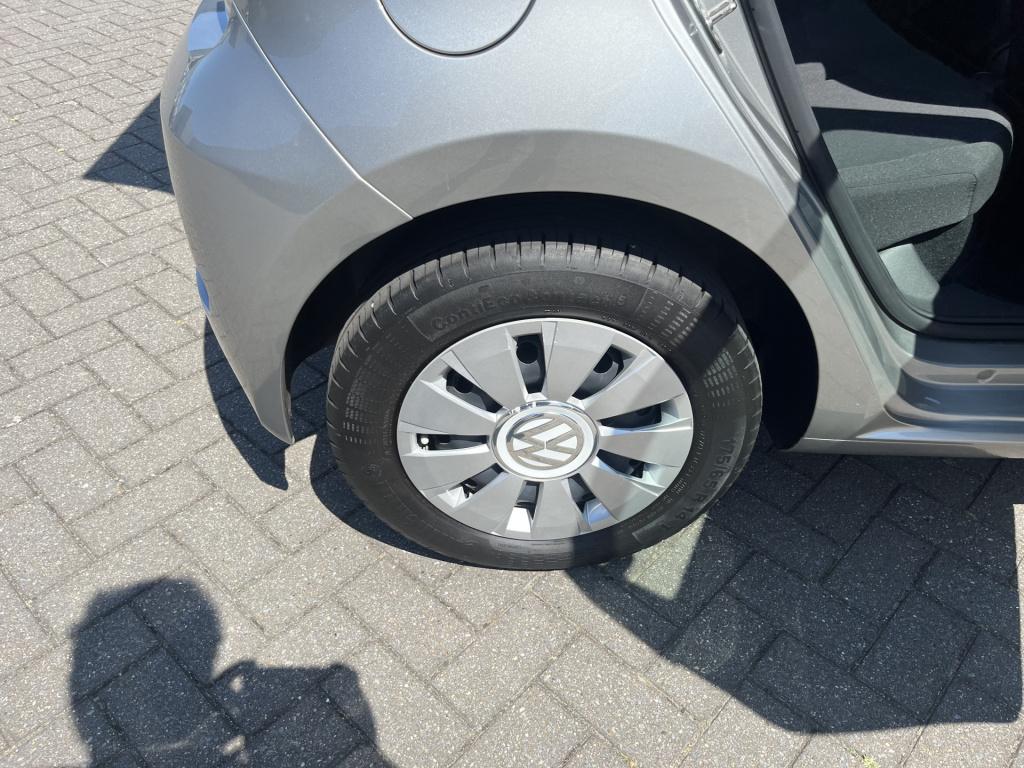 Volkswagen UP! 1.0 bmt move up! 47 dkm nl auto