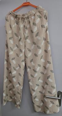 Broek met wijde pijpen, maat M/L