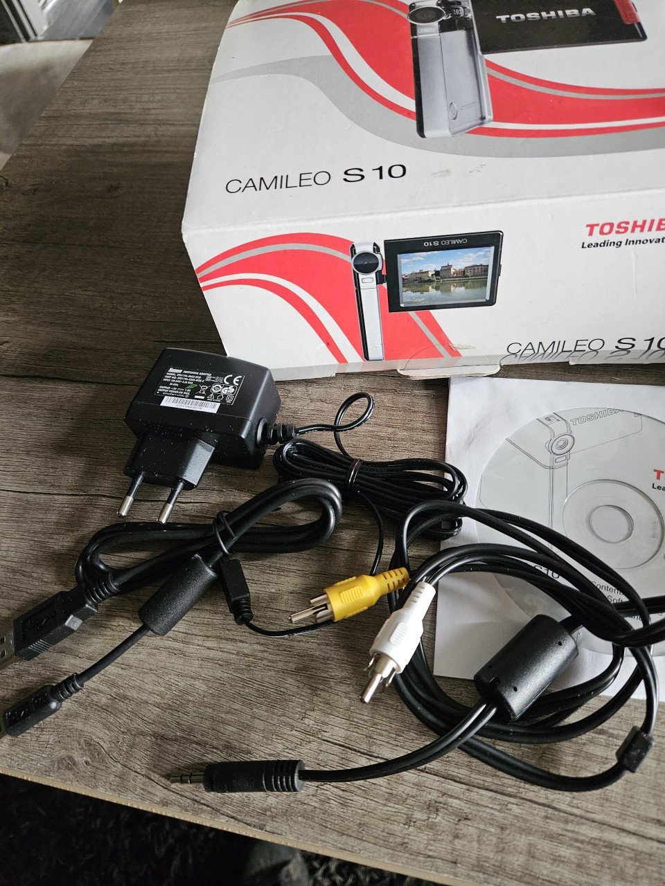 Zgan Toshiba Camileo S10 beeld en videocamera in zeer goede staat