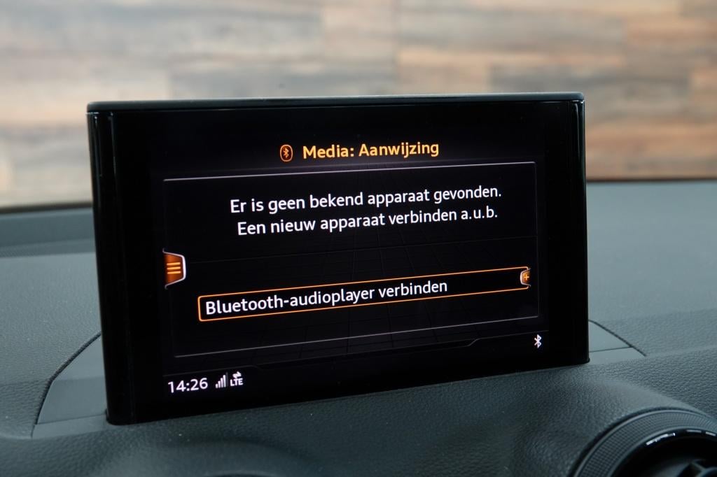 Audi Q2 1.4 tfsi | acc | pdc | stoelverw. |