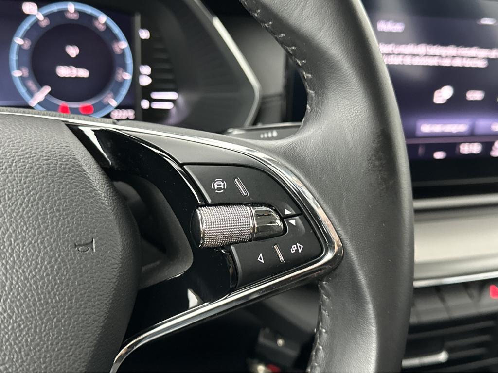 Skoda Octavia 1.0 tsi ambition | digitaal dashboard | 1e eigenaar | navigat