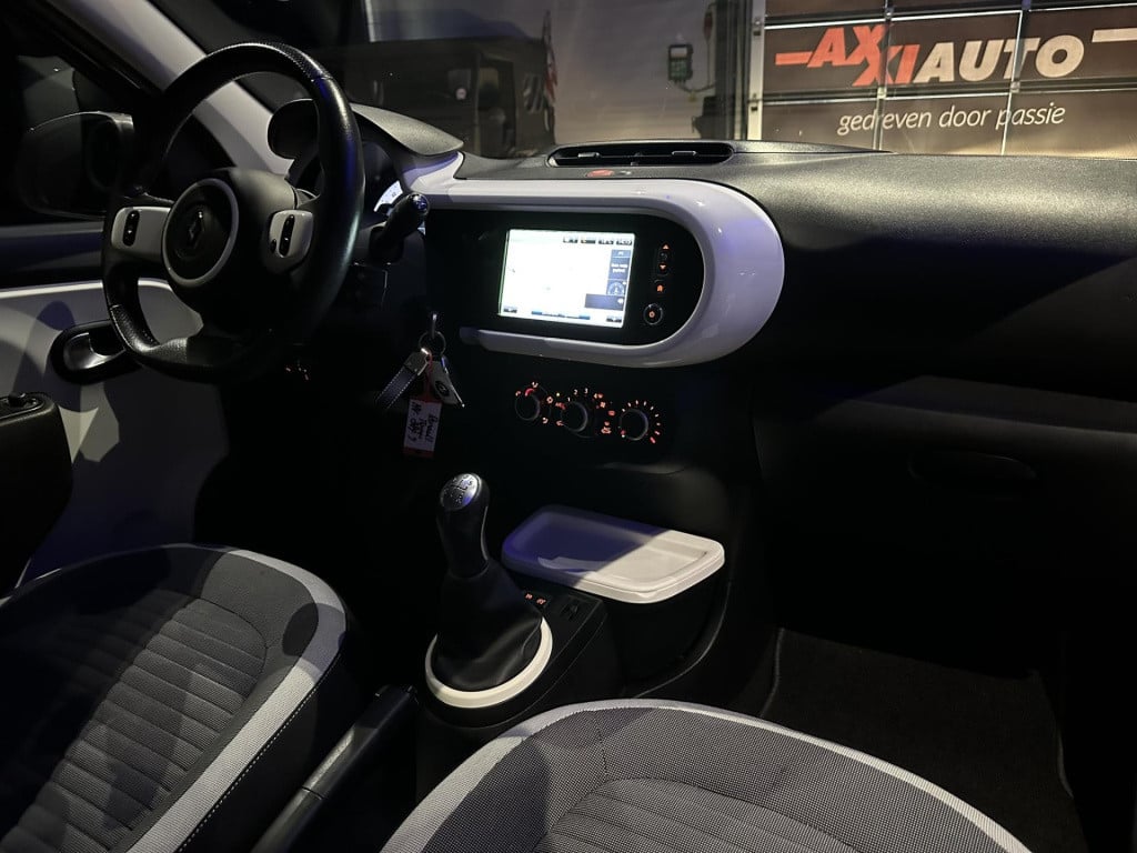 Renault Twingo 1.0 sce série signature viva *r-link*navi*camera*cruise*trek
