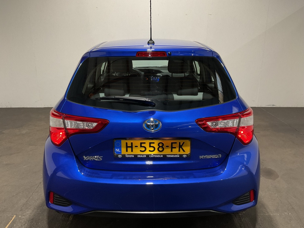 Toyota Yaris 1.5 hyb. aspiration | navi | keyless | camera |