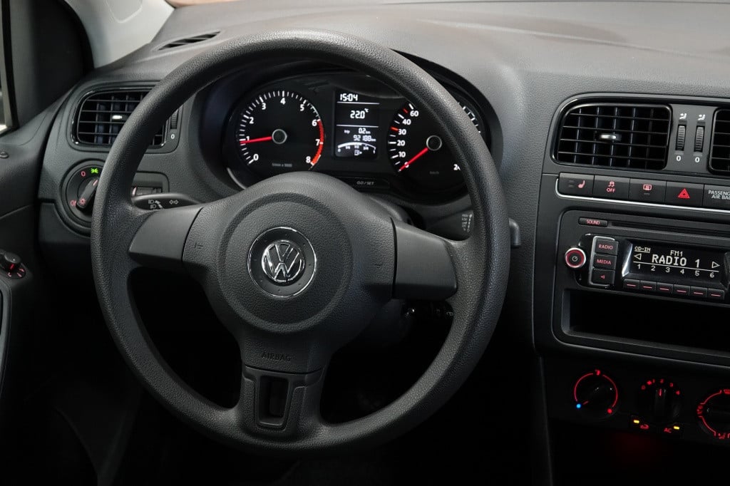 Volkswagen Polo 1.2-12v comfortline | stoelverw. | 17" | airco |