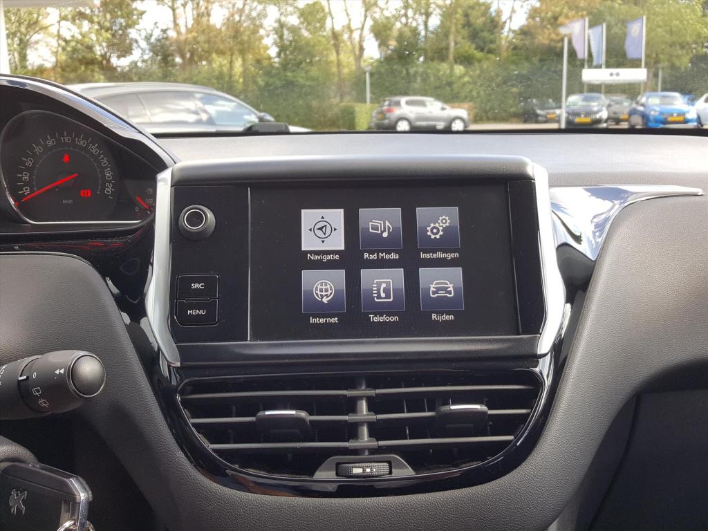 Peugeot 208 1.2 vti 82pk 5d style navigatie | airco | cruise control | blue