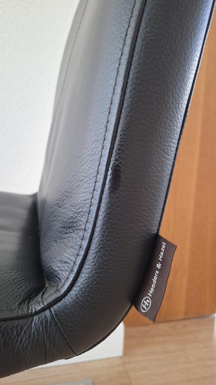 Eetkamertafel + 6 stoelen (en eventueel 2 salontafels)